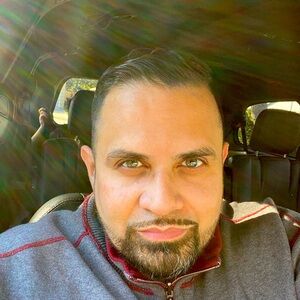 Meet your Posher, Sadrac noel